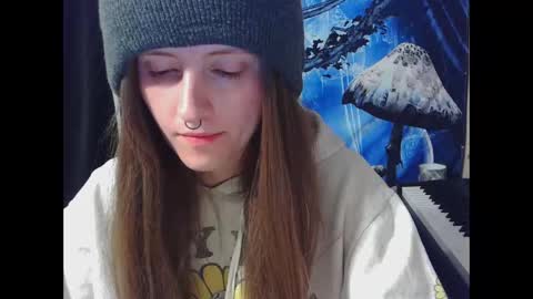 Stormythunder online show from December 19, 2025, 7:04 am