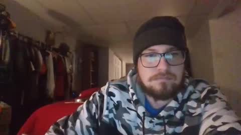 Snapshot of stout0818 chatting on February 10, 2026, 7:56 am stout0818 online show from February 10, 2026, 7:56 am