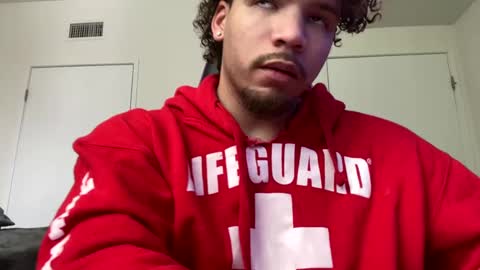 Snapshot of str8dj chatting on December 27, 2024, 9:32 pm Dj online show from December 27, 2024, 9:32 pm