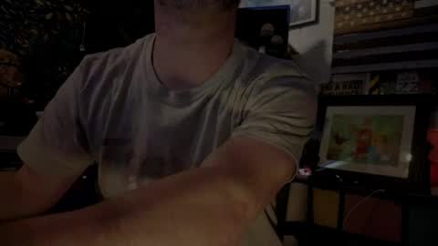 Str8 online show from April 9, 2026, 9:26 am