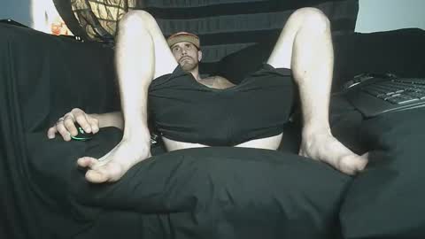 straitpipermann22 online show from October 24, 2025, 1:03 am