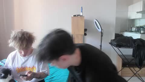 Snapshot of stralght_twinks chatting on March 21, 2026, 11:26 am Ray online show from March 21, 2026, 11:26 am