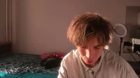 Snapshot of stralght_twinks chatting on March 30, 2026, 2:29 pm Ray online show from March 30, 2026, 2:29 pm
