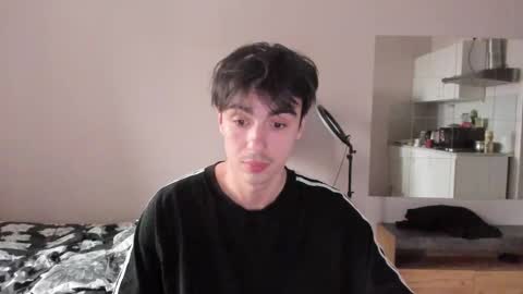 Snapshot of stralght_twinks chatting on April 25, 2026, 3:31 pm Ray online show from April 25, 2026, 3:31 pm