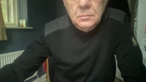 stranger66666 online show from November 10, 2025, 11:09 am