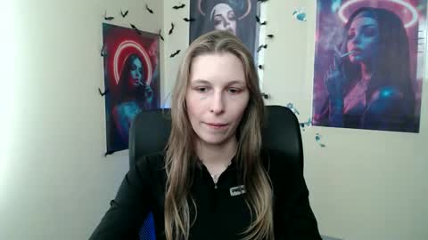 Snapshot of stranger_giirl chatting on April 24, 2026, 11:56 am Amalia online show from April 24, 2026, 11:56 am