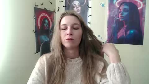Snapshot of stranger_giirl chatting on April 27, 2026, 6:11 am Amalia online show from April 27, 2026, 6:11 am