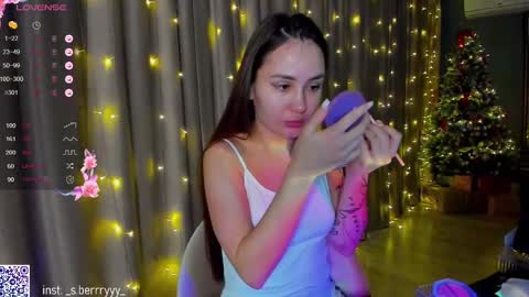 Laura online show from January 3, 2025, 3:38 am