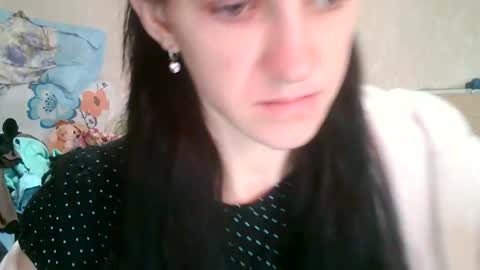 Snapshot of strawberry_storm chatting on April 17, 2026, 12:19 pm Strawberry Storm online show from April 17, 2026, 12:19 pm