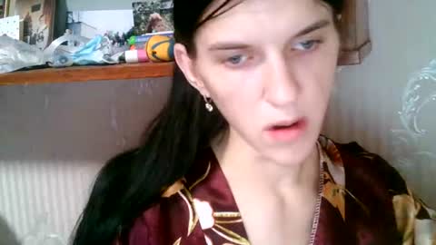 Snapshot of strawberry_storm chatting on July 2, 2026, 10:49 pm Strawberry Storm online show from July 2, 2026, 10:49 pm