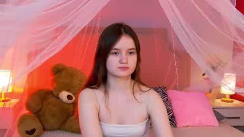 Snapshot of strawbunnybite chatting on June 20, 2026, 2:53 pm Bunny online show from June 20, 2026, 2:53 pm