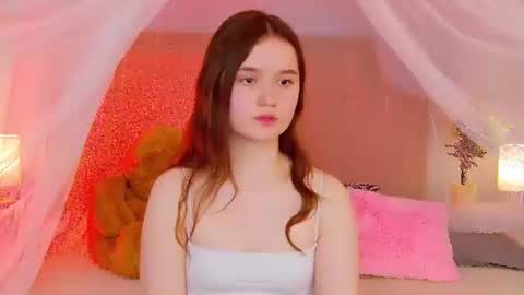 Snapshot of strawbunnybite chatting on July 17, 2026, 2:45 pm Bunny online show from July 17, 2026, 2:45 pm