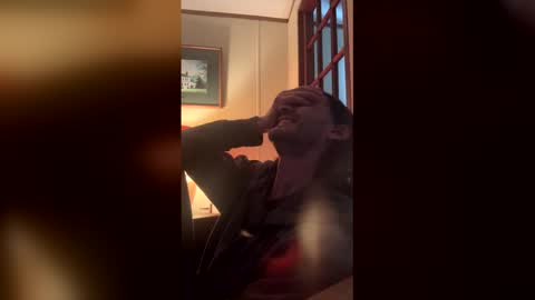 Snapshot of stringgreens777 chatting on December 21, 2025, 4:25 pm stringgreens777 online show from December 21, 2025, 4:25 pm