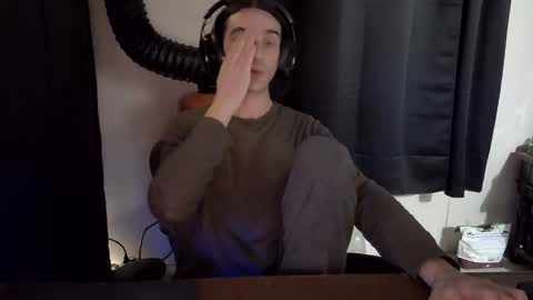 Snapshot of stringgreens777 chatting on January 9, 2026, 1:14 pm stringgreens777 online show from January 9, 2026, 1:14 pm