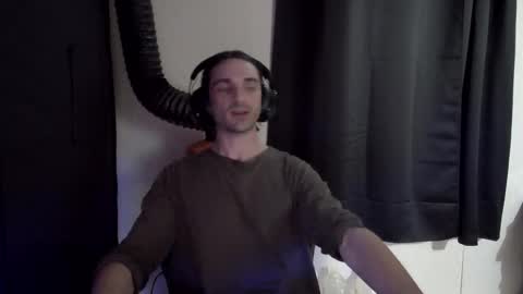 Snapshot of stringgreens777 chatting on January 12, 2026, 2:00 pm stringgreens777 online show from January 12, 2026, 2:00 pm