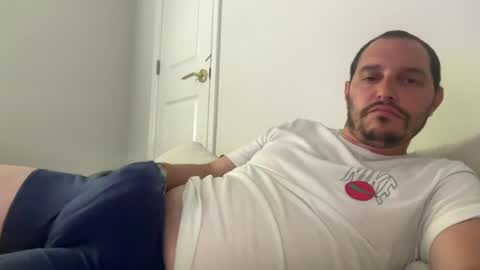 strokejob23 online show from June 13, 2026, 4:27 pm