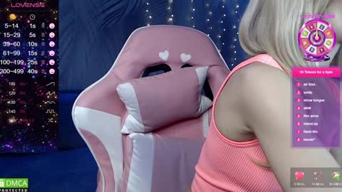 Snapshot of strongalice chatting on December 10, 2024, 1:43 am The best athletic body on the site online show from December 10, 2024, 1:43 am