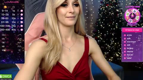 Snapshot of strongalice chatting on December 18, 2024, 1:26 am The best athletic body on the site online show from December 18, 2024, 1:26 am