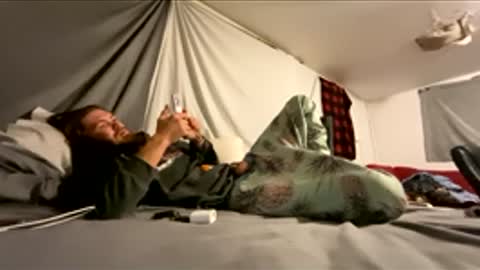 Snapshot of strumie3534336684 chatting on December 1, 2025, 4:50 am strumie3534336684 online show from December 1, 2025, 4:50 am