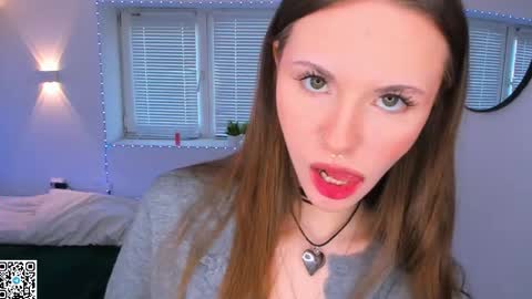 Olivia online show from May 15, 2026, 11:23 pm