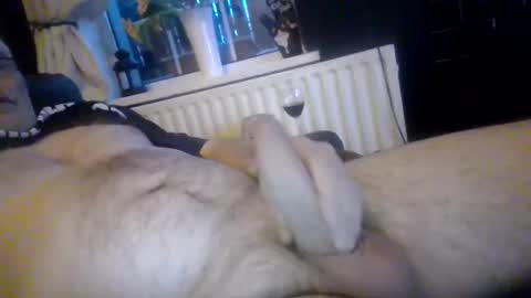 Snapshot of stud_1975 chatting on January 18, 2026, 8:18 am stud_1975 online show from January 18, 2026, 8:18 am