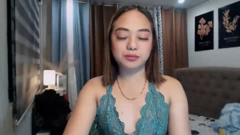 Snapshot of studqueendomi chatting on January 6, 2026, 11:14 am studqueendomi online show from January 6, 2026, 11:14 am