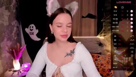 Mary online show from October 23, 2025, 8:35 am