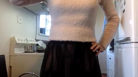 stugo1964 online show from September 26, 2025, 4:27 am