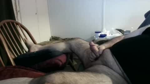 stugots42 online show from April 14, 2026, 4:07 am