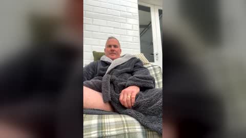 Snapshot of stumpyj2266 chatting on May 4, 2026, 6:31 am stumpyj2266 online show from May 4, 2026, 6:31 am