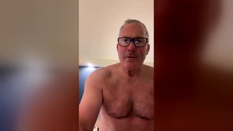 Snapshot of stumpyj2266 chatting on June 6, 2026, 9:52 pm stumpyj2266 online show from June 6, 2026, 9:52 pm