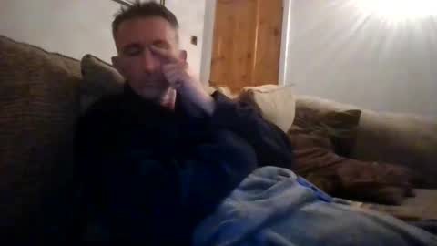 stuuuey73 online show from April 28, 2026, 10:15 pm