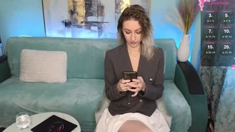 Snapshot of su4e4ka555 chatting on January 11, 2025, 9:47 am Su4e4ka555 online show from January 11, 2025, 9:47 am