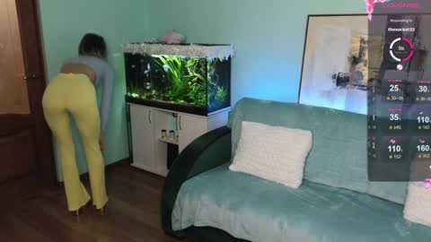 Snapshot of su4e4ka555 chatting on January 12, 2025, 12:12 pm Su4e4ka555 online show from January 12, 2025, 12:12 pm