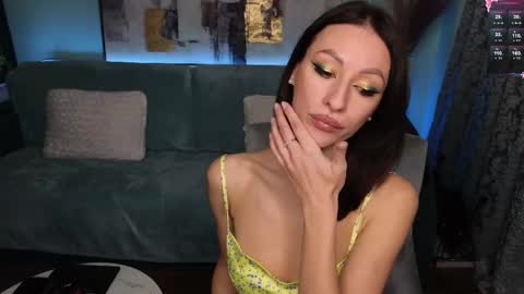 Snapshot of su4e4ka555 chatting on February 23, 2025, 3:51 pm Su4e4ka555 online show from February 23, 2025, 3:51 pm