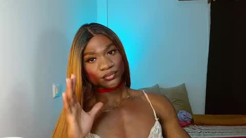 Suanny Klatten  It is my account independent  online show from March 5, 2025, 11:49 am