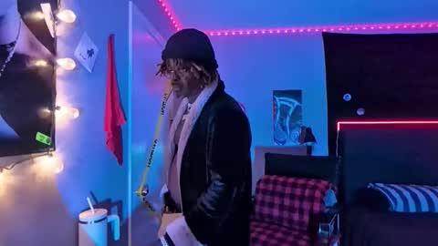 Snapshot of suavechocolatecity chatting on November 30, 2025, 8:40 am Hot Chocolate online show from November 30, 2025, 8:40 am