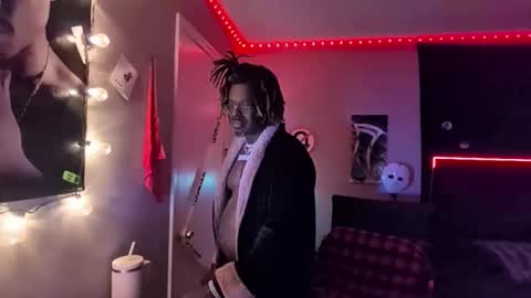 Snapshot of suavechocolatecity chatting on December 2, 2025, 3:56 am Hot Chocolate online show from December 2, 2025, 3:56 am