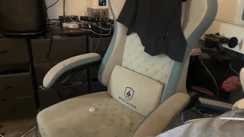 Snapshot of sub_boy221059 chatting on October 31, 2025, 11:55 am sub_boy221059 online show from October 31, 2025, 11:55 am