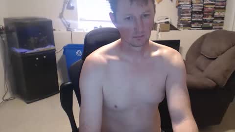 Snapshot of subryan03 chatting on December 18, 2025, 8:59 pm do i have lil tits or pecs online show from December 18, 2025, 8:59 pm