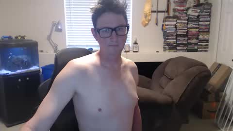Snapshot of subryan03 chatting on December 20, 2025, 10:28 pm do i have lil tits or pecs online show from December 20, 2025, 10:28 pm