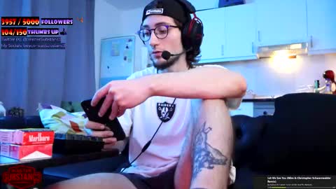 Im Substanc3  online show from October 26, 2025, 9:21 pm