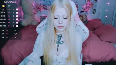 Snapshot of succubus_leslie chatting on March 11, 2026, 11:22 pm succubus_leslie online show from March 11, 2026, 11:22 pm