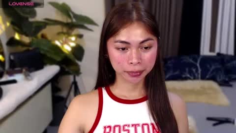 Snapshot of suckablechick chatting on January 25, 2025, 9:57 am Marry online show from January 25, 2025, 9:57 am