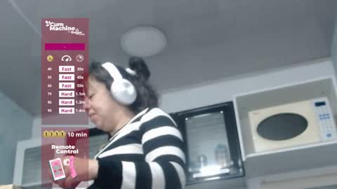 Sucky  online show from April 9, 2026, 12:32 pm