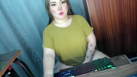 Millany online show from April 25, 2026, 3:31 am