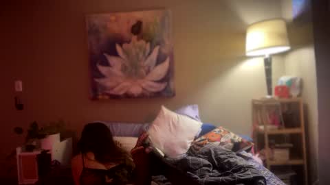 SaraSabeen online show from December 11, 2024, 5:10 am