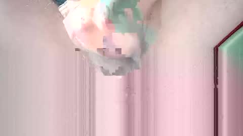 Snapshot of suesser0009 chatting on December 22, 2024, 7:31 pm Martin sweetboy online show from December 22, 2024, 7:31 pm