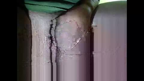 Snapshot of suesser0009 chatting on October 8, 2025, 11:08 am Martin sweetboy online show from October 8, 2025, 11:08 am