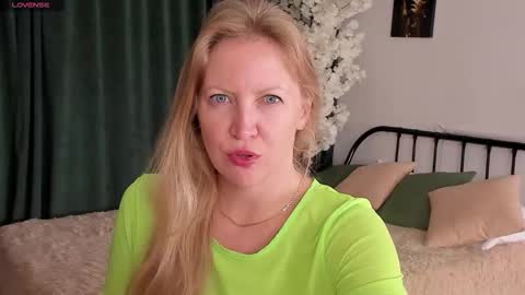 sugamomy online show from October 8, 2025, 12:08 am